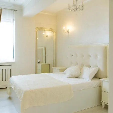 Victorian Era Glamorous - Center Apartment Bucharest