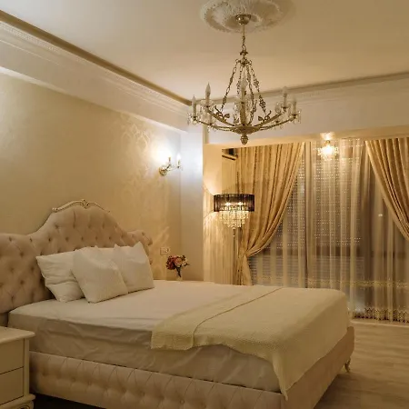 Victorian Era Glamorous - Center Bucharest